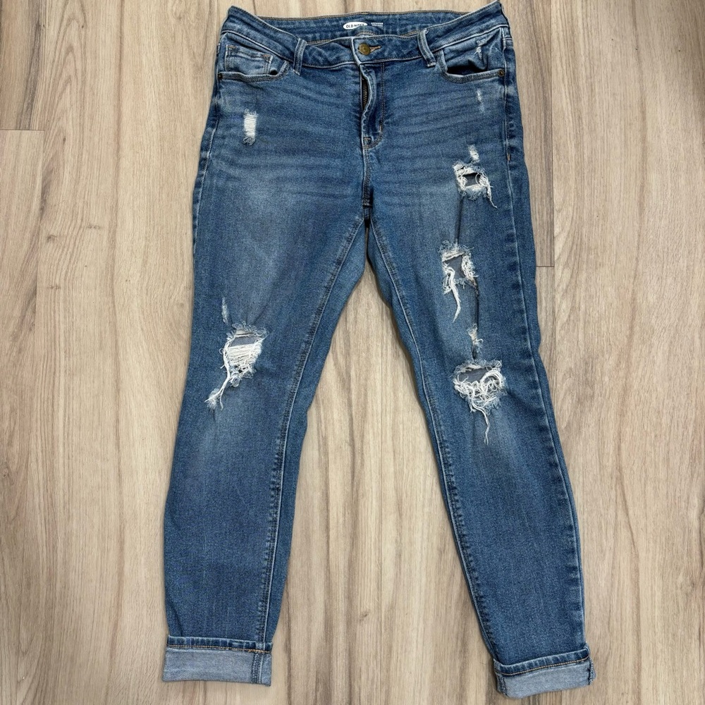 Old Navy Distressed Jeans Size 8